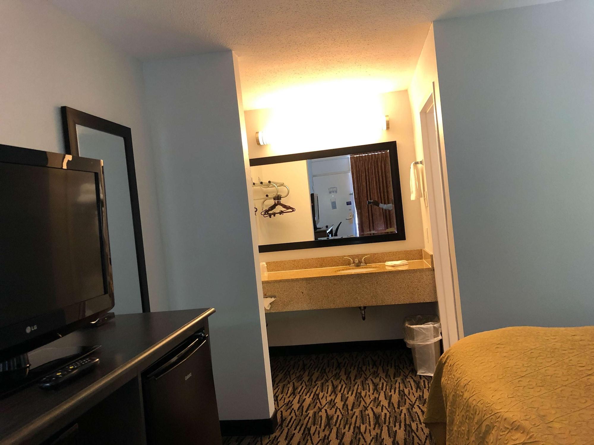 Motel 6-La Place, La Luaran gambar