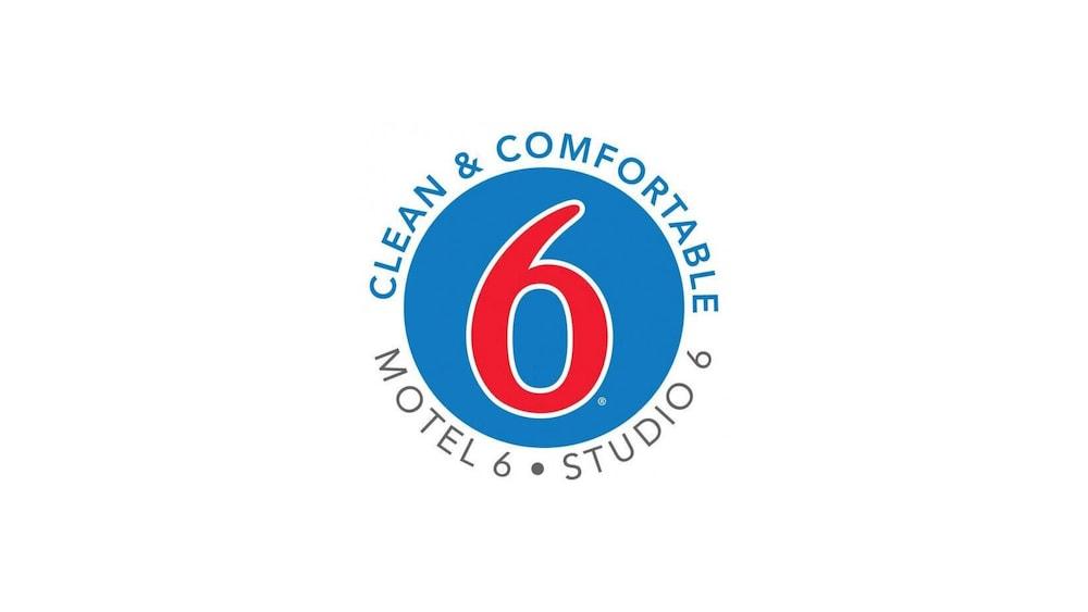 Motel 6-La Place, La Luaran gambar