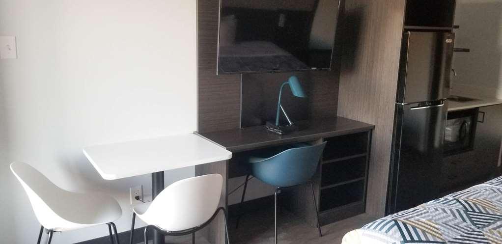 Motel 6-La Place, La Bilik gambar