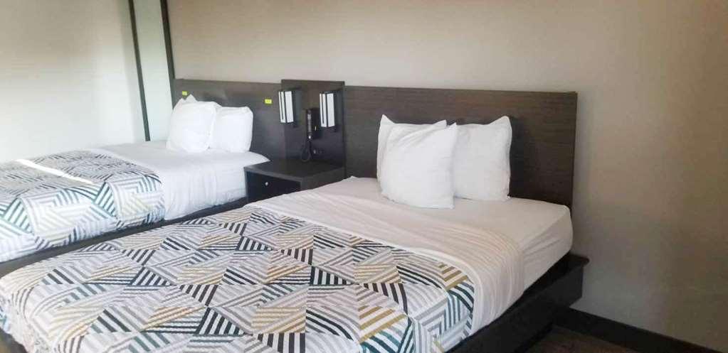 Motel 6-La Place, La Bilik gambar